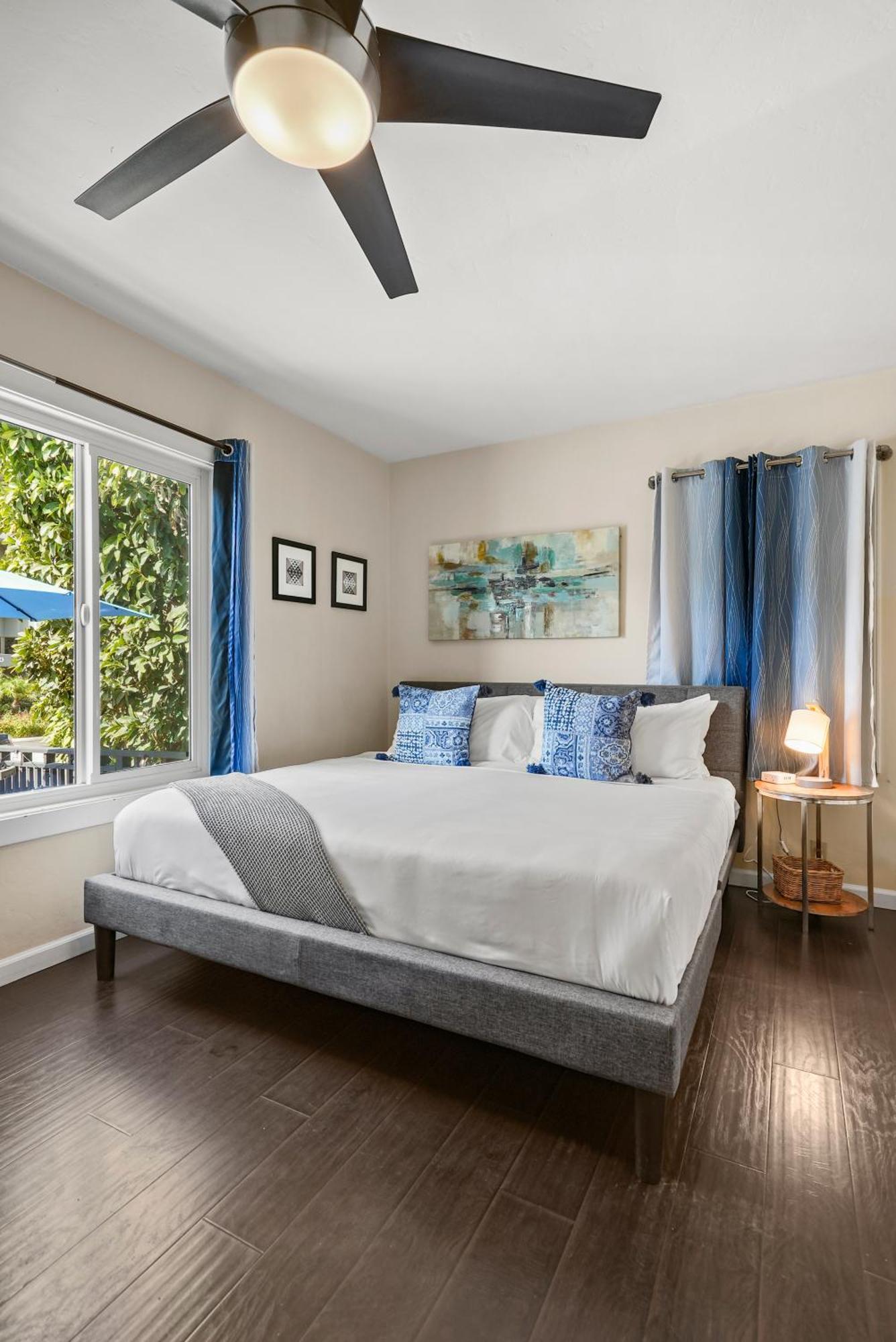 R3851 - Riviera Views Holiday home San Diego
